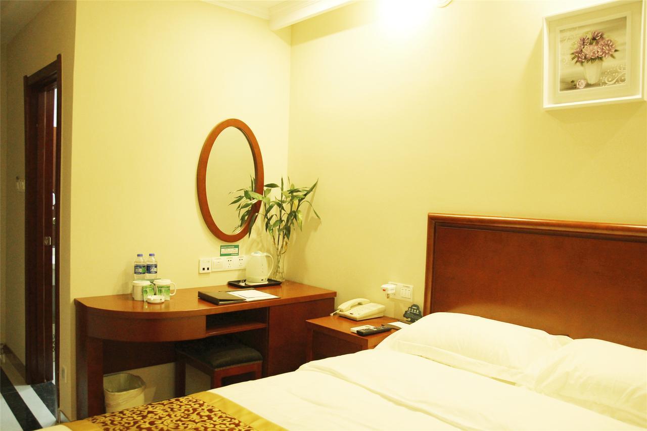Green Tree Inn Tianjin Huanghe Road Hardware City Shop 外观 照片